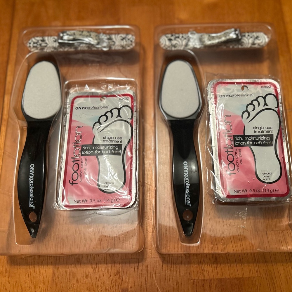 Onyx Professional Foot Files and Foot Lotion.
Two kits